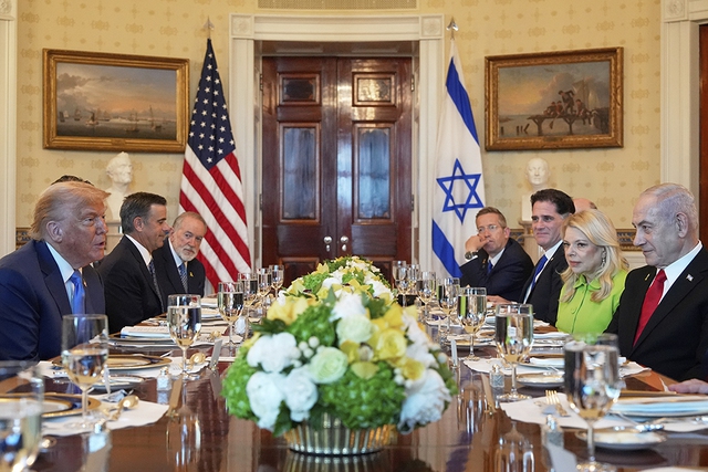 Mỹ - Israel tăng cường quan hệ trong cuộc gặp tại Nhà Trắng - Ảnh 1. Mỹ - Israel tăng cường quan hệ trong cuộc gặp tại Nhà Trắng - Ảnh 1.