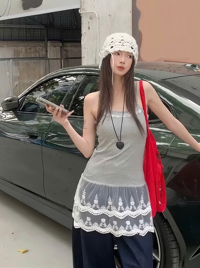 Mũ crochet, vẻ đẹp mộc mạc lên ngôi- Ảnh 1.