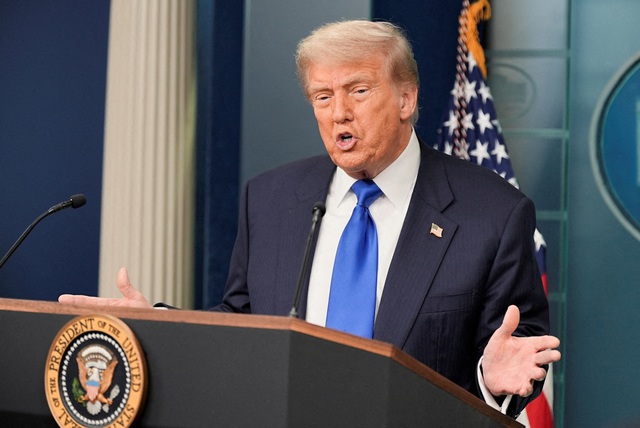 Tổng thống Trump tiếp tục công bố thuế quan đối với 6 nước Tổng thống Trump tiếp tục công bố thuế quan đối với 6 nước