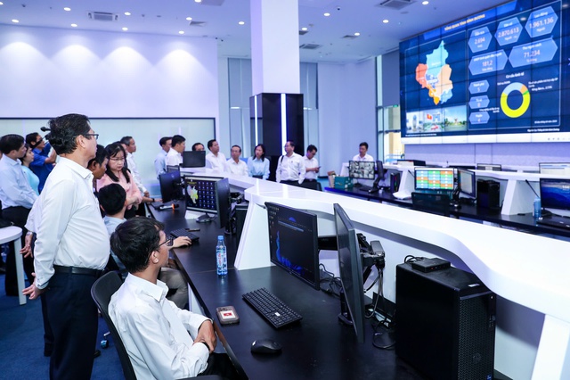 TP.HCM: Chủ tịch Nguyễn Văn Được kiểm tra hoạt động tại phường Phú An- Ảnh 4. TP.HCM: Chủ tịch Nguyễn Văn Được kiểm tra hoạt động tại phường Phú An- Ảnh 4.