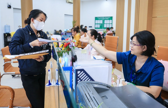 Hướng dẫn mới nhất về tiền lương đối với cán bộ, công chức sau sắp xếp- Ảnh 1.