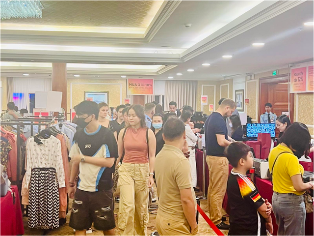 Sau cơn &lsquo;địa chấn&rsquo; tại TP.HCM, DAFC Private Sale &lsquo;đổ bộ&rsquo; H&agrave; Nội - Ảnh 2.