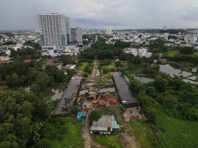TP.HCM chốt tiến độ 2 dự án trọng điểm- Ảnh 1. TP.HCM chốt tiến độ 2 dự án trọng điểm- Ảnh 1.