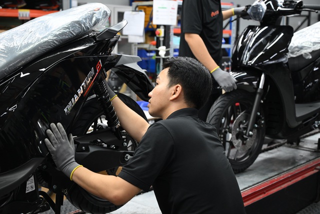 Xe điện đi 285 km một lần sạc - 'cú đấm thép' của xe xăng  - Ảnh 5.