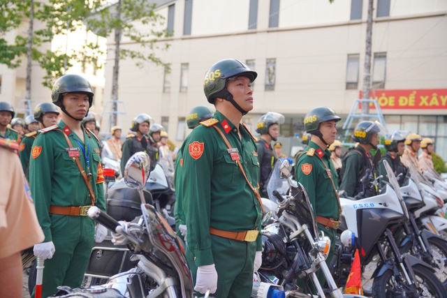 Trung tướng Mai Hoàng, Giám đốc Công an TP.HCM phát lệnh ra quân trấn áp tội phạm - Ảnh 5.