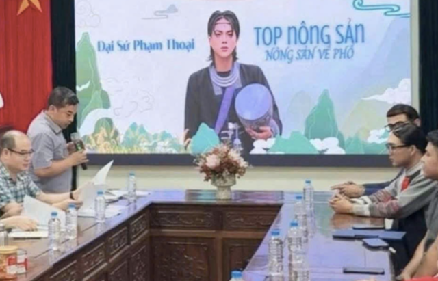 Lùm xùm vụ 'đại sứ nông sản': TikToker Phạm Thoại liệu có bị xử lý vi phạm?- Ảnh 1. Lùm xùm vụ 'đại sứ nông sản': TikToker Phạm Thoại liệu có bị xử lý vi phạm?- Ảnh 1.