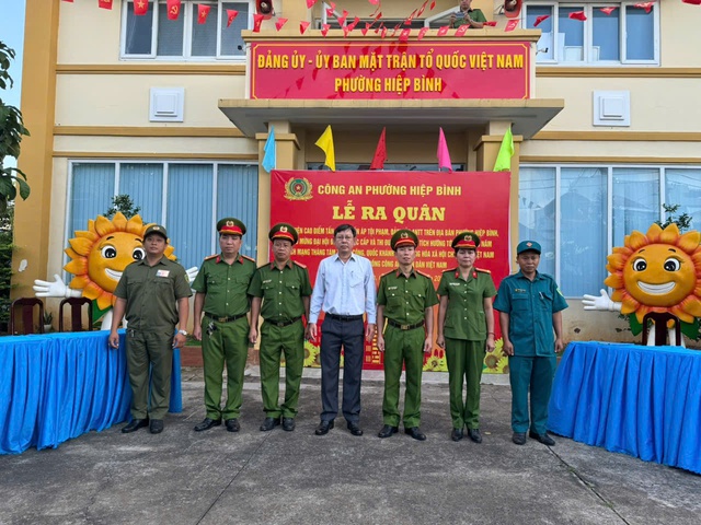 Trung tướng Mai Hoàng, Giám đốc Công an TP.HCM phát lệnh ra quân trấn áp tội phạm - Ảnh 10.