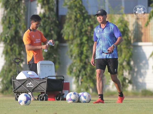 CLB C&ocirc;ng an TP.HCM: Mang bản sắc h&agrave;o hoa, cống hiến trở lại V-League- Ảnh 3.