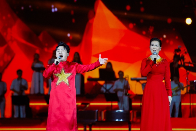 Hàng chục ngàn khán giả dự concert quốc gia ở Mỹ Đình - Ảnh 11.