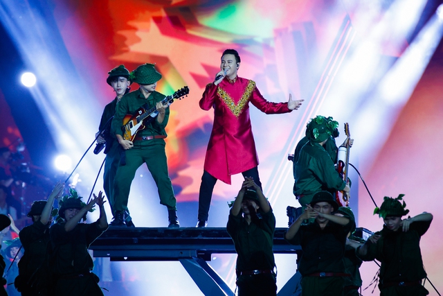 Hàng chục ngàn khán giả dự concert quốc gia ở Mỹ Đình - Ảnh 9.