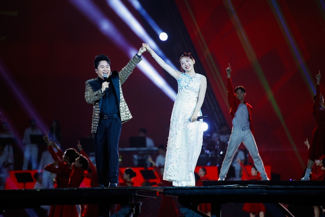 Hàng chục ngàn khán giả dự concert quốc gia ở Mỹ Đình - Ảnh 13.