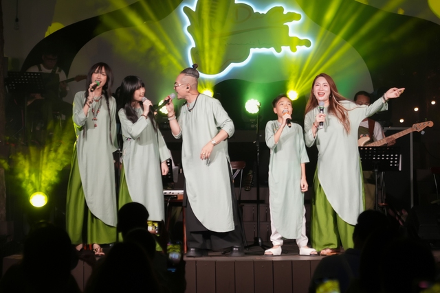 Mối quan hệ 'đặc biệt' của Vy Oanh và Jimmii Nguyễn - Ảnh 3.