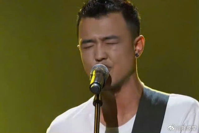 Ca sĩ 'The Voice' đột tử ở tuổi 35- Ảnh 1. Ca sĩ 'The Voice' đột tử ở tuổi 35- Ảnh 1.