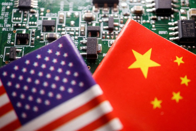 Trung Quốc yêu cầu Mỹ nới hạn chế xuất khẩu chip? - Ảnh 1.