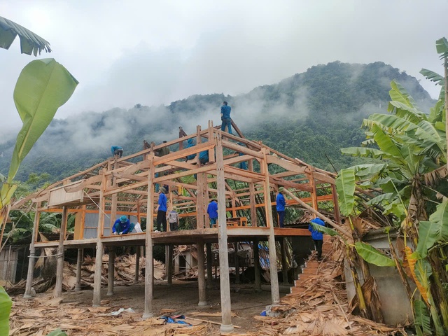 ‘Không bàn lùi, chỉ bàn tiến' trên công trường 500kV- Ảnh 4.