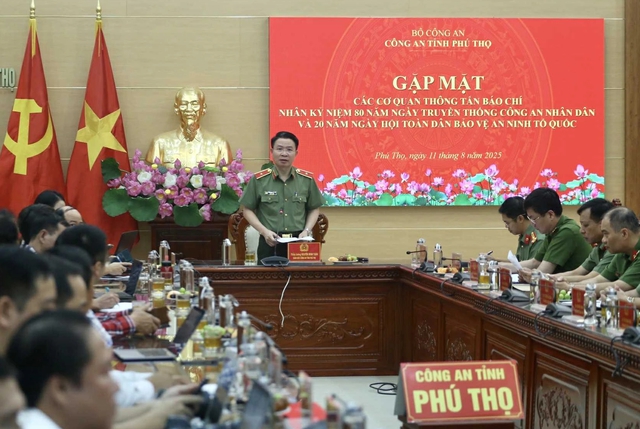 Triệt phá đường dây lừa đảo tiền ảo Paynet Coin, thu giữ 800 tỉ đồng tiền mặt- Ảnh 2. Triệt phá đường dây lừa đảo tiền ảo Paynet Coin, thu giữ 800 tỉ đồng tiền mặt- Ảnh 2.