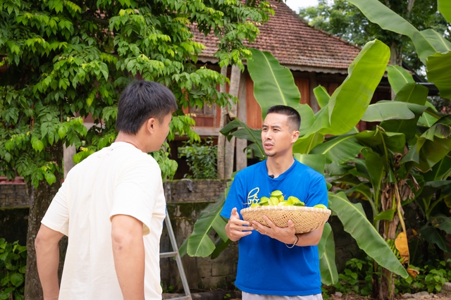 'Bố ơi, mình đi đâu thế?' gợi nhắc trong mỗi người lớn luôn có một đứa trẻ- Ảnh 2.