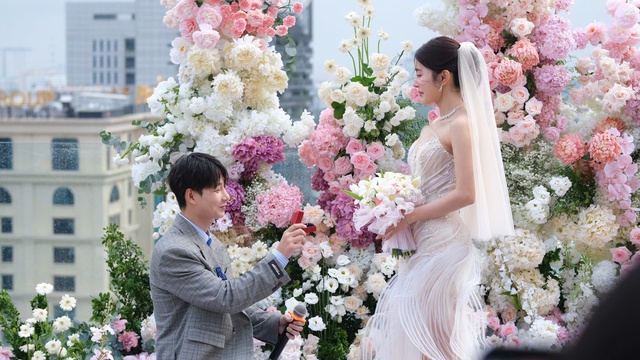 - Ảnh 2. Cặp đôi chuẩn bị kết hôn sau khi nên duyên ở show hẹn hò - Ảnh 2.
