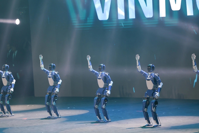 Chủ tịch VinMotion: Dàn robot hình người nhảy múa gây sốt 100% 'make in Vietnam'- Ảnh 3.