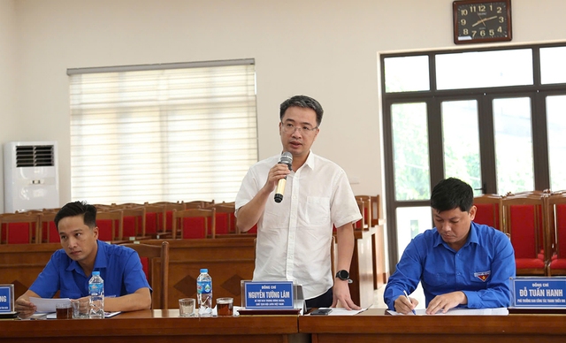 Cuộc họp khẩn với 31 Bí thư Đoàn xã- Ảnh 1.