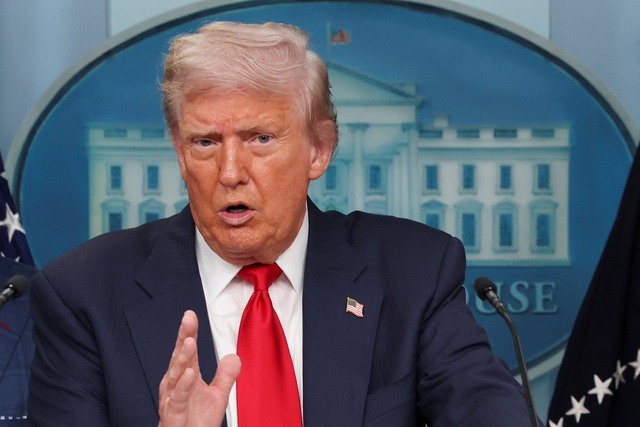 Ông Trump nói sẽ cố đòi lại đất cho Ukraine - Ảnh 1.