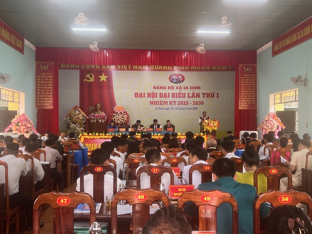 Đưa xã biên giới có cửa khẩu quốc tế thành xã phát triển vững mạnh - Ảnh 1.