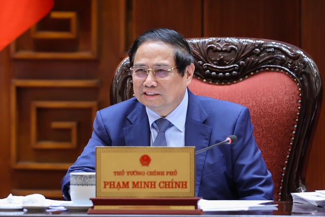 Thủ tướng xúc động 'khán đài rực cờ đỏ, hàng chục nghìn người hát Tiến quân ca'- Ảnh 1.