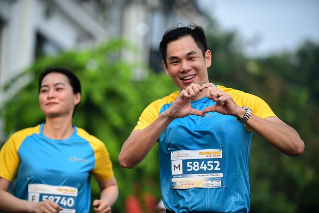 Vietnam Airlines mở bán vé giải chạy Run For Love 2025 tại Hà Nội - Ảnh 4.