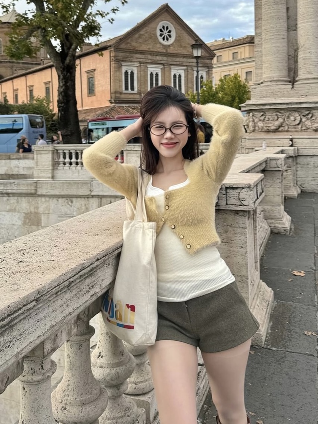 Lên đồ nhỏ xinh với cardigan cho những ngày chớm thu - Ảnh 6.