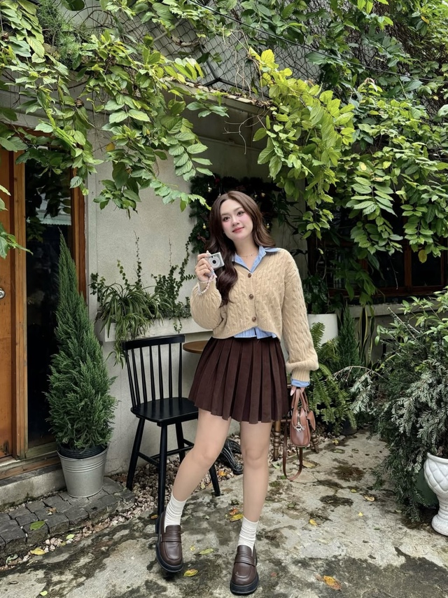 Lên đồ nhỏ xinh với cardigan cho những ngày chớm thu - Ảnh 7.