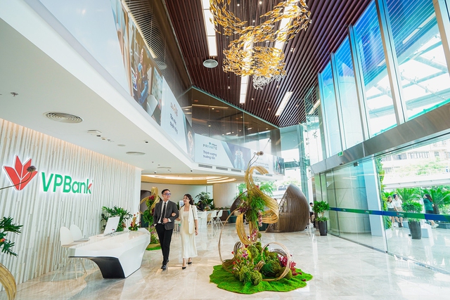 Khai trương VPBank Flagship Hà Nội: Điểm chạm tài chính hiện đại, nâng tầm trải nghiệm - Ảnh 4.