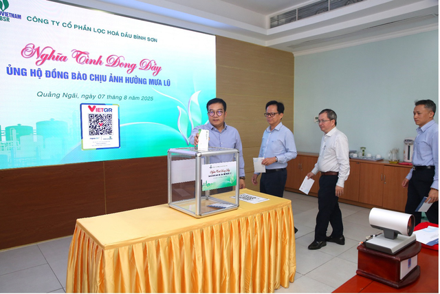 BSR ‘tím trần’ giữa phiên VN-Index lập đỉnh lịch sử - Ảnh 1.