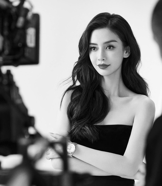 Danh tiếng Angelababy tụt hạng chóng mặt hậu ly hôn Huỳnh Hiểu Minh - Ảnh 2.