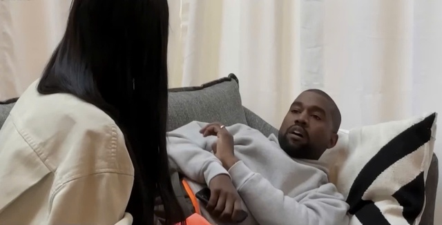 Những thước phim gây sốc về cuộc hôn nhân giữa Kim Kardashian và Kanye West - Ảnh 2.