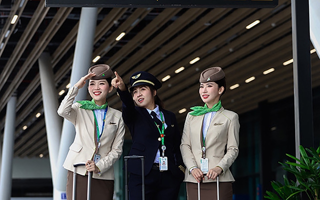 Chuyển sang ga T3 Tân Sơn Nhất, Bamboo Airways triển khai loạt hỗ trợ cho hành khách- Ảnh 1.