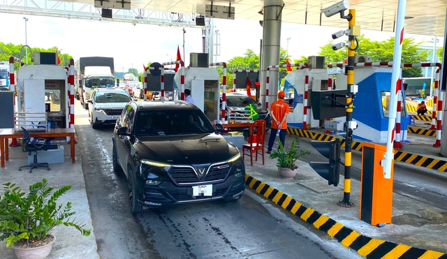 Với tài khoản giao thông chủ xe sắp 'đi trước, trả tiền sau' qua trạm thu phí? - Ảnh 2.