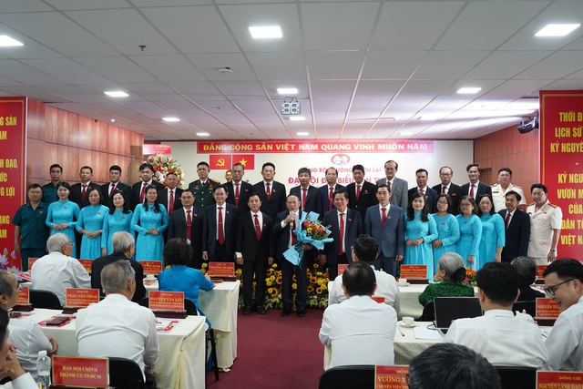 TP.HCM: Ông Lâm Hùng Tấn làm Bí thư phường Vườn Lài- Ảnh 3.