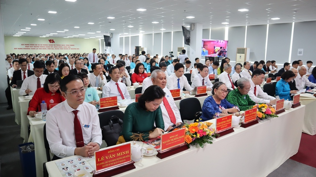 TP.HCM: Ông Lâm Hùng Tấn làm Bí thư phường Vườn Lài- Ảnh 2.