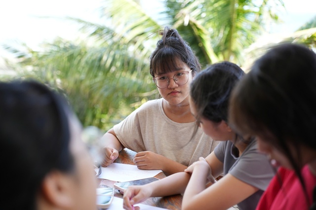 Viết bài luận 'đốn tim' hội đồng tuyển sinh thế nào trong thời đại AI ? - Ảnh 3.