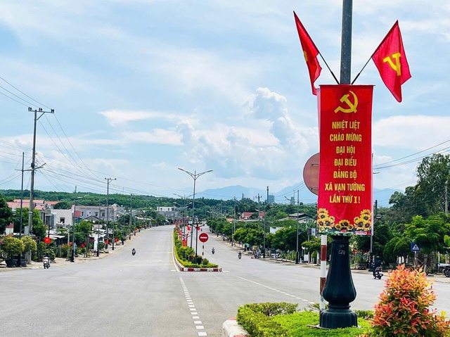 Vạn Tường son sắt qua tháng năm - Ảnh 1.
