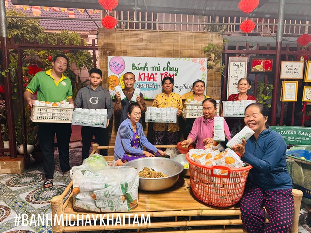 Nhà sư trẻ 10 năm gieo mầm thiện - Ảnh 2.