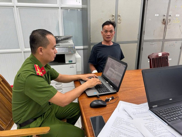 Kẻ tấn công CSGT sau khi gây tai nạn: Vừa chấp hành xong án phạt tù - Ảnh 1.