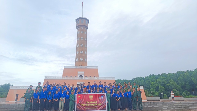 Tuổi trẻ Cà Mau hòa vang khúc Tiến quân ca" tại Mũi Cà Mau   - Ảnh 5.