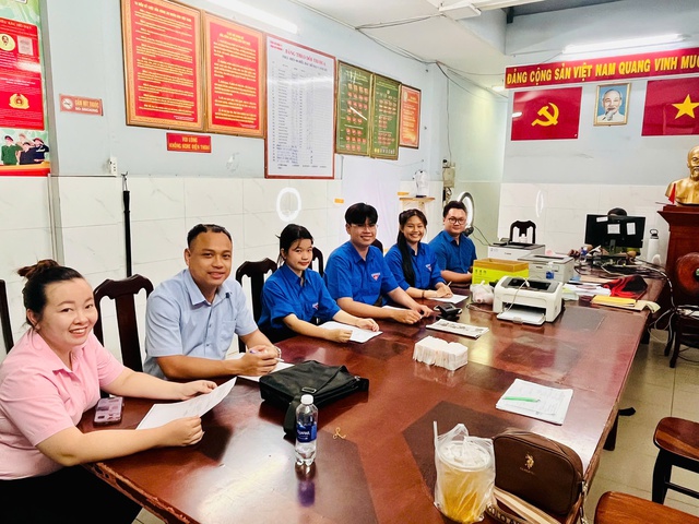 Phường nào ở TP.HCM đổi 100% thẻ đảng viên trước ngày 15.8?- Ảnh 2.