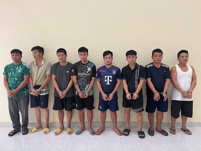 Công an TP.HCM triệt phá đường dây sang chiết, buôn bán gas giả quy mô lớn- Ảnh 1.