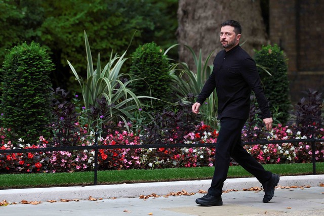 Chuyến đi Mỹ nhiều thách thức của Tổng thống Zelensky- Ảnh 1. Chuyến đi Mỹ nhiều thách thức của Tổng thống Zelensky- Ảnh 1.