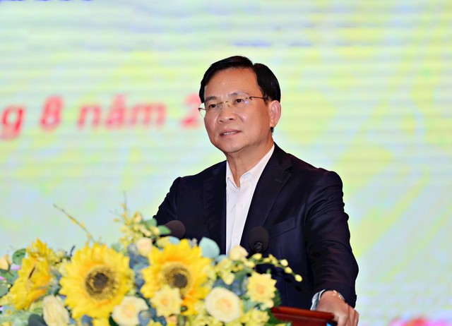 Lâm Đồng thiếu 'nhạc trưởng' chỉ huy, truyền cảm hứng phát triển kinh tế- xã hội- Ảnh 1. Lâm Đồng thiếu 'nhạc trưởng' chỉ huy, truyền cảm hứng phát triển kinh tế- xã hội- Ảnh 1.