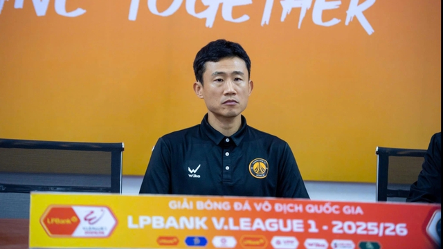 HLV Choi Won-kwon muốn Thanh Hóa vô địch V-League, HLV Đà Nẵng lại chỉ mong trụ hạng- Ảnh 2. HLV Choi Won-kwon muốn Thanh Hóa vô địch V-League, HLV Đà Nẵng lại chỉ mong trụ hạng- Ảnh 2.