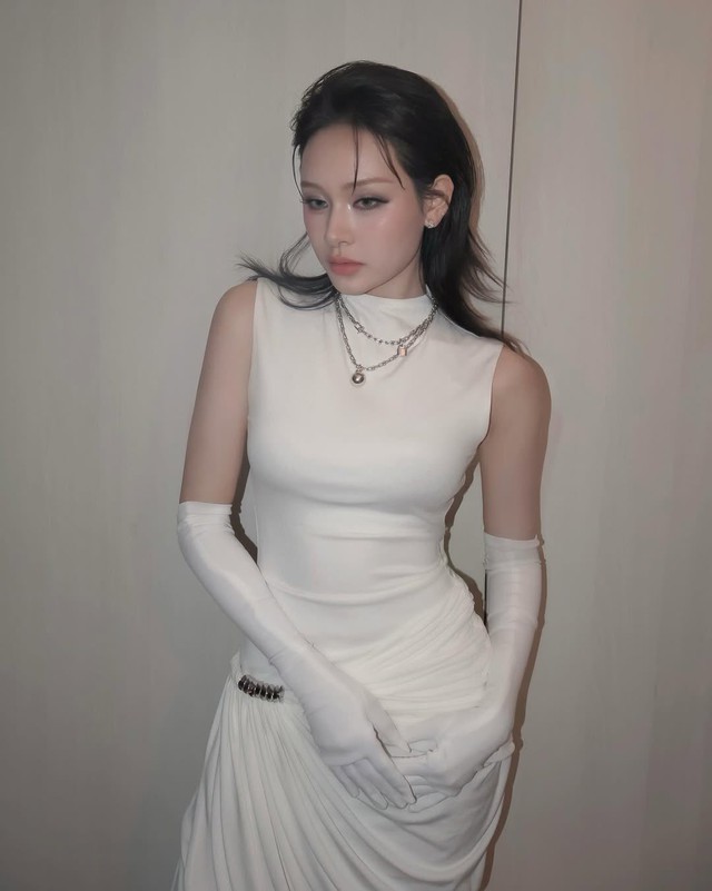 Hiền Hồ quỳ gối xin lỗi: Đừng mắc sai lầm như tôi- Ảnh 2.