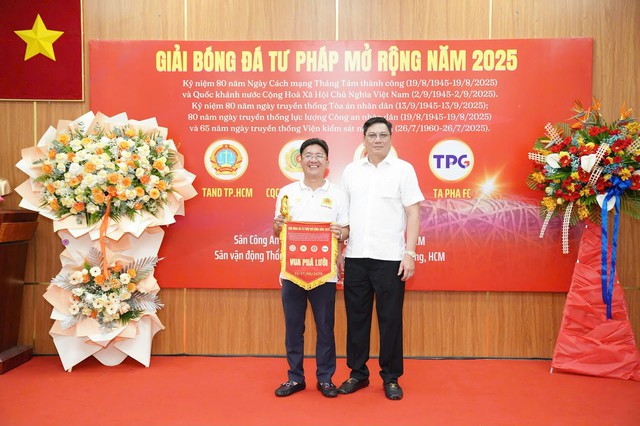 Sôi nổi giải bóng đá tư pháp mở rộng năm 2025- Ảnh 4.